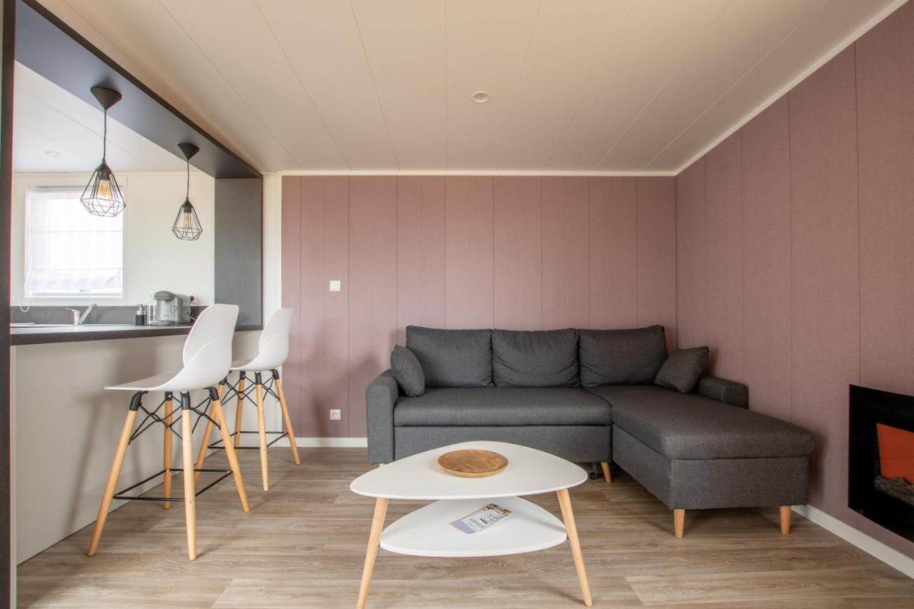 Chalet Pour 6, Residence De Vacances Avec Piscine 布雷蒂诺斯梅尔 外观 照片
