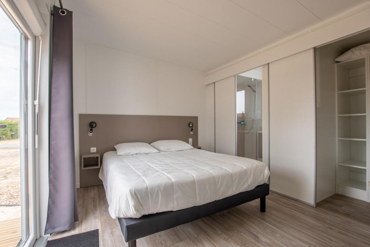Chalet Pour 6, Residence De Vacances Avec Piscine 布雷蒂诺斯梅尔 外观 照片